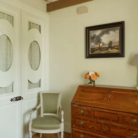 Le Manoir De