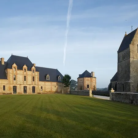 Le Manoir De Ravenoville